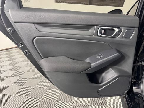 Used 2024 Honda Civic Sport image 18