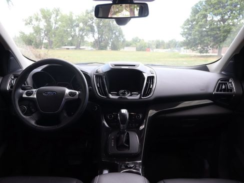 Used 2015 Ford Escape Titanium w/ Equipment Group 301A AWD/4WD image 16