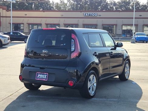 Used 2016 Kia Soul FWD image 5