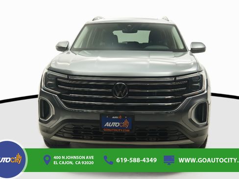 Used 2024 Volkswagen Atlas SE FWD image 4
