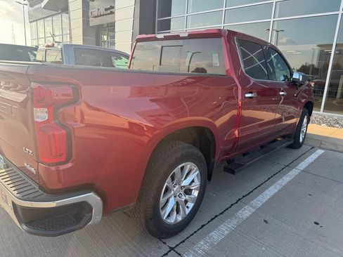 Used 2021 Chevrolet Silverado 1500 LTZ AWD/4WD image 4