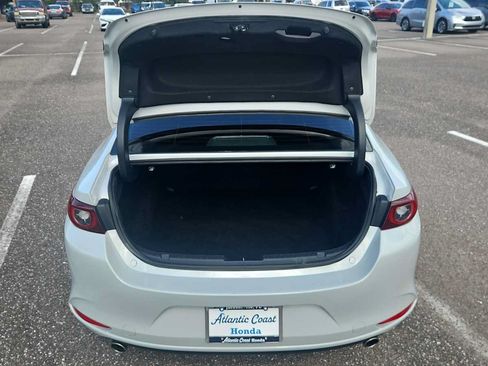 Used 2024 MAZDA MAZDA3 s FWD image 20