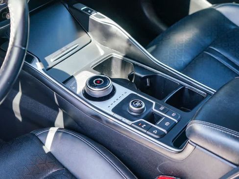 Certified 2023 Kia Sorento EX FWD image 18