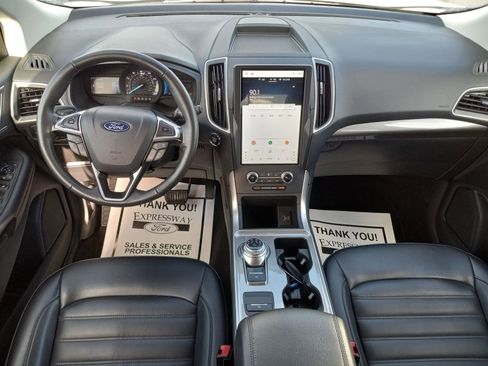 Used 2024 Ford Edge SEL AWD/4WD image 16