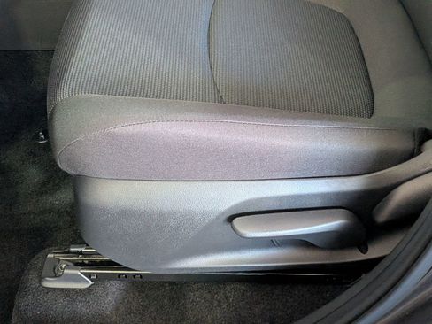 New 2025 Toyota RAV4 LE image 18