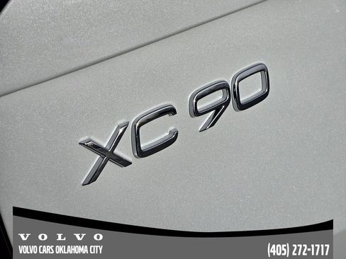 Used 2026 Volvo XC90 B6 Ultra w/ Protection Package Premier AWD/4WD image 11