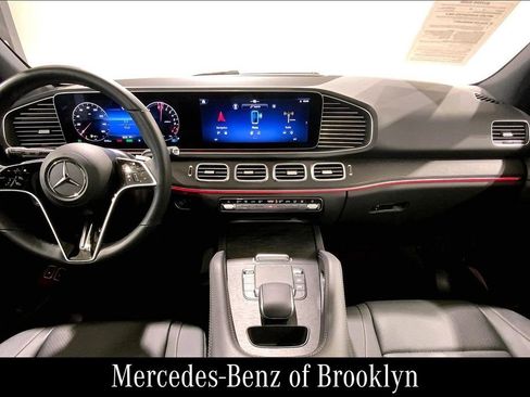 Certified 2025 Mercedes-Benz GLE 450e 4MATIC image 17