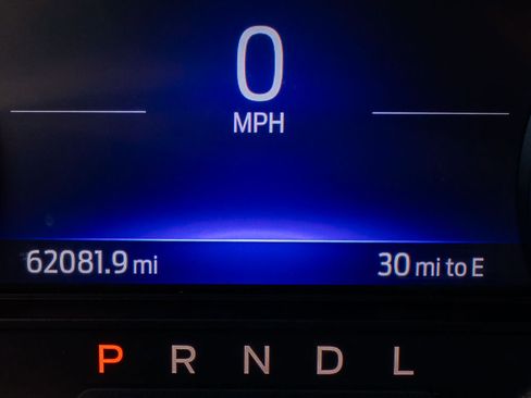 Certified 2022 Ford Explorer XLT w/ Equipment Group 202A image 20