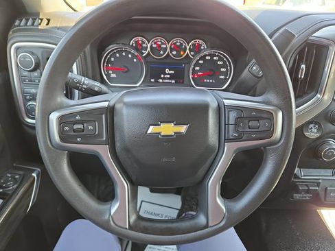 Used 2022 Chevrolet Silverado 3500 LT AWD/4WD image 18