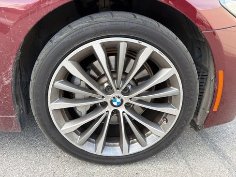 Used 2023 BMW 530i w/ Premium Package RWD image 5