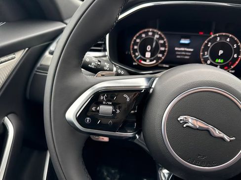 New 2026 Jaguar F-PACE R-Dynamic S AWD/4WD image 21