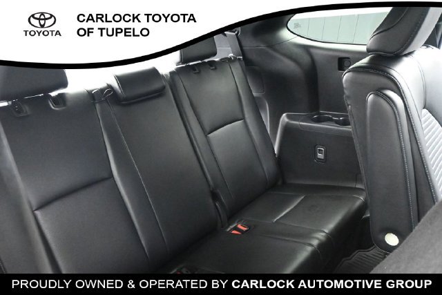 Used 2024 Toyota Highlander XSE FWD image 47