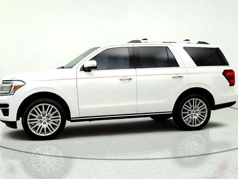 Used 2022 Ford Expedition Limited AWD/4WD image 8