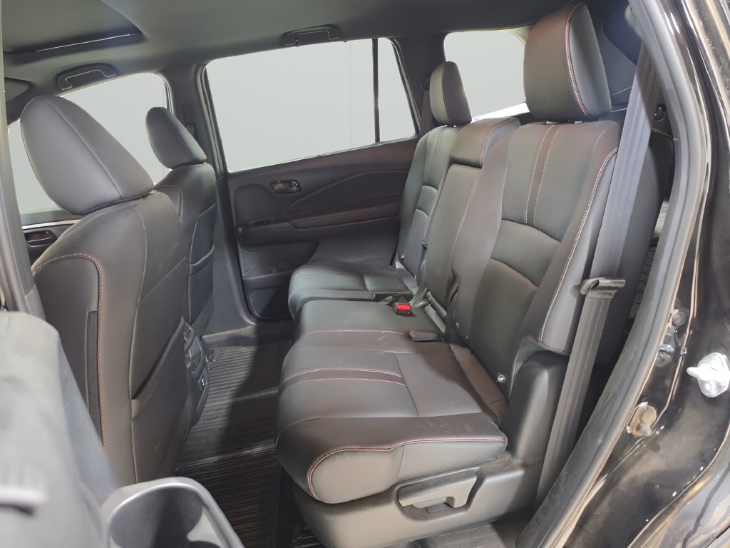 Used 2022 Honda Passport TrailSport image 11