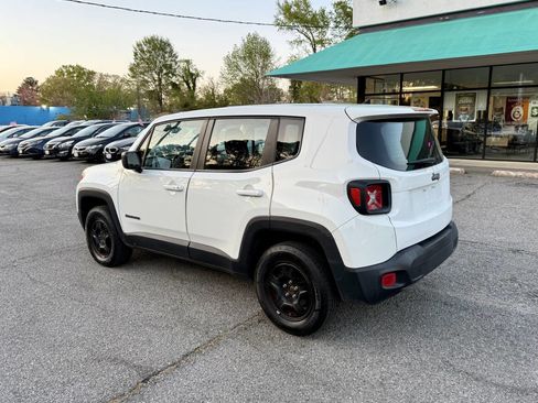 Used 2017 Jeep Renegade Sport w/ Power & Air Group image 21