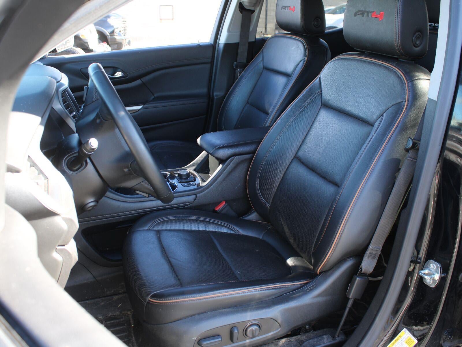 Used 2023 GMC Acadia AT4 w/ Preferred Package AWD/4WD image 17