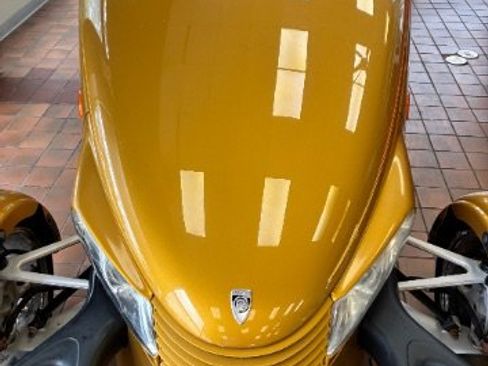 Used 2002 Chrysler Prowler RWD image 6