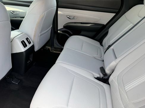 Used 2025 Hyundai Tucson SEL AWD/4WD image 25