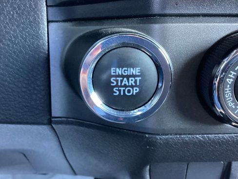 Used 2022 Toyota Tacoma TRD Sport image 22