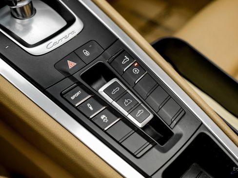 Used 2015 Porsche 911 Carrera S image 58