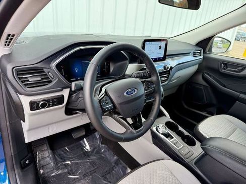 Certified 2023 Ford Escape Active image 9