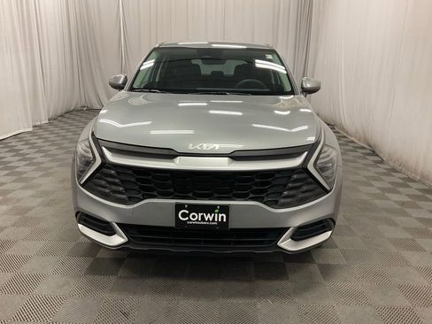 Used 2024 Kia Sportage LX image 12