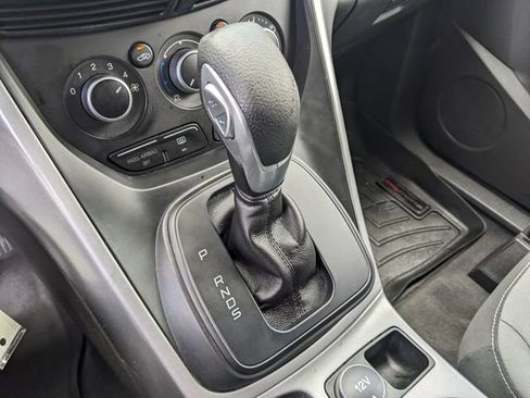 Used 2014 Ford Escape SE FWD image 25