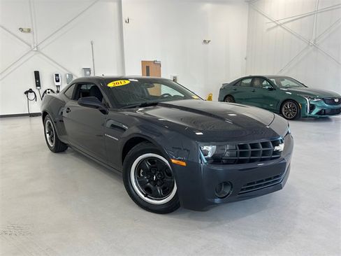 Used 2013 Chevrolet Camaro LS image 4