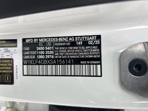 Used 2025 Mercedes-Benz E 350 Sedan image 37