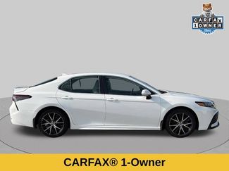Used 2024 Toyota Camry SE FWD video 2