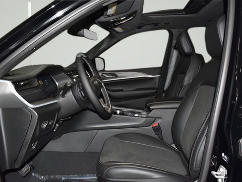 New 2026 Jeep Grand Cherokee Altitude AWD/4WD image 22