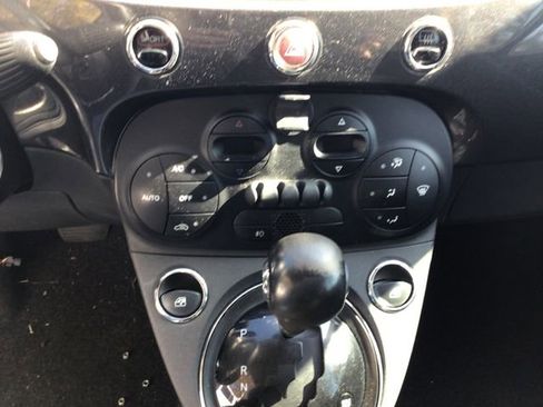 Used 2018 FIAT 500 Pop image 25