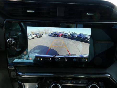 Used 2023 GMC Sierra 1500 AT4 w/ AT4 Premium Package image 32