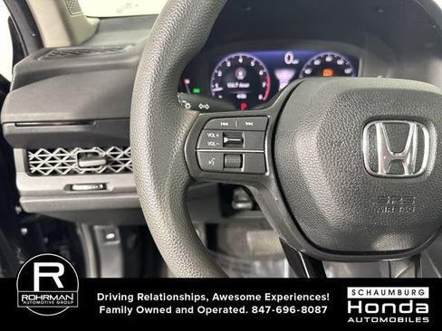 Used 2023 Honda Accord EX image 12