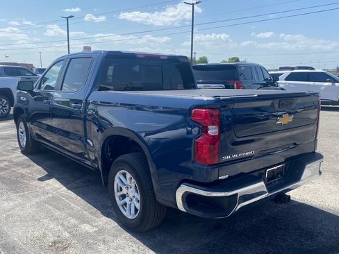 Used 2022 Chevrolet Silverado 1500 LT RWD image 3