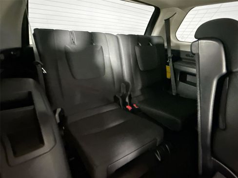 Used 2019 Toyota 4Runner SR5 AWD/4WD image 37
