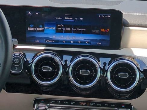 Used 2025 Mercedes-Benz CLA 250 image 19