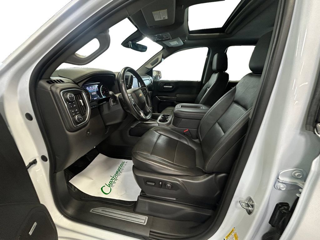 Used 2020 Chevrolet Silverado 1500 LTZ w/ LTZ Premium Package AWD/4WD image 10