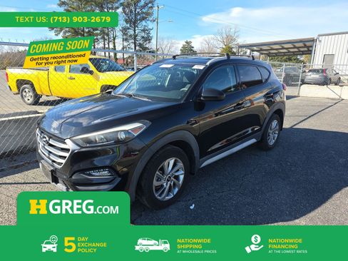 Used 2017 Hyundai Tucson SE image 1