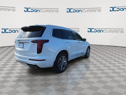 Used 2023 Cadillac XT6 Premium Luxury w/ LPO, Floor Liner Package AWD/4WD image 8