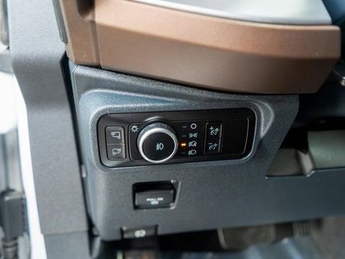 Used 2023 Ford Bronco Outer Banks AWD/4WD image 17