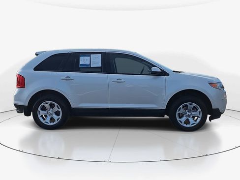 Used 2014 Ford Edge SEL w/ Equipment Group 205A image 3
