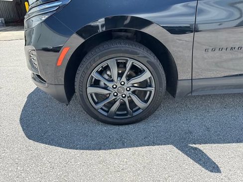 Used 2022 Chevrolet Equinox RS w/ RS Leather Package AWD/4WD image 14