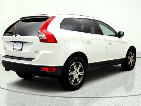 Used 2013 Volvo XC60 T6 AWD/4WD image 5