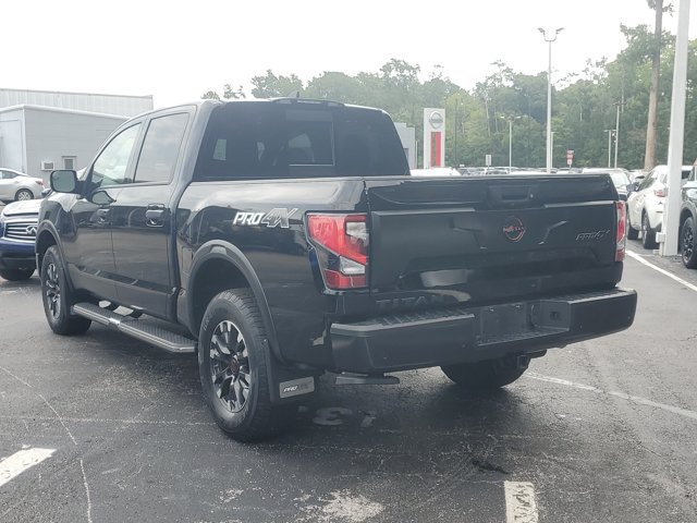 Used 2023 Nissan Titan PRO-4X w/ Pro-4x Convenience Package AWD/4WD image 3