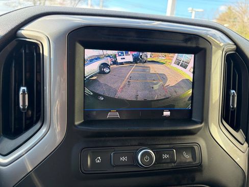 Used 2021 Chevrolet Silverado 1500 Custom Trail Boss AWD/4WD image 35