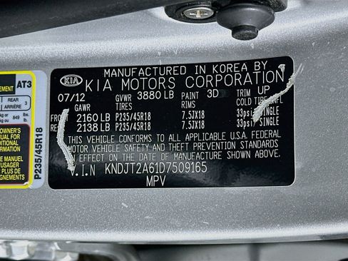 Used 2013 Kia Soul ! w/ Premium Pkg FWD image 12