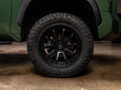 Used 2022 Toyota Tundra SR5 image 11