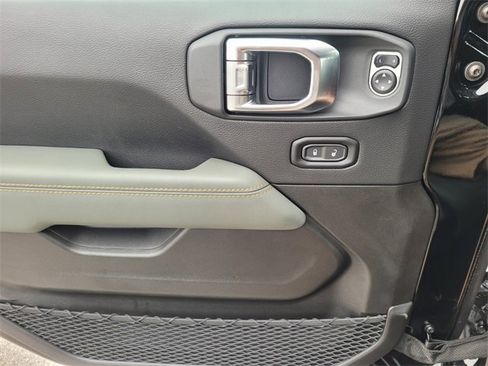 New 2025 Jeep Gladiator Mojave image 20