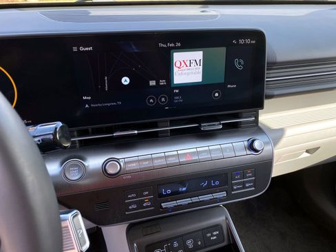 Used 2025 Hyundai Kona Limited FWD image 15